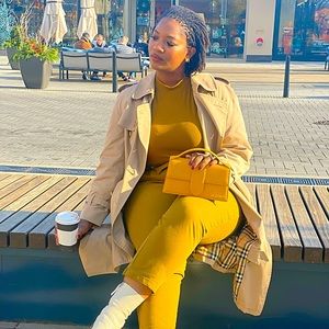 Meet your Posher, Sharita